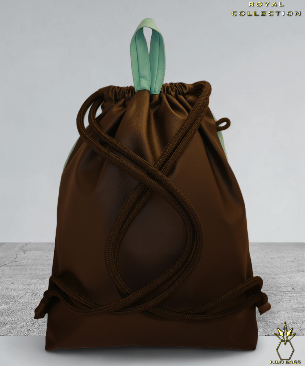 28. ROYAL - Időtlen elegancia, luxus és modern erővel. Prémium részletek, kifinomult megjelenés – amikor a táskád láthatóvá tesz!