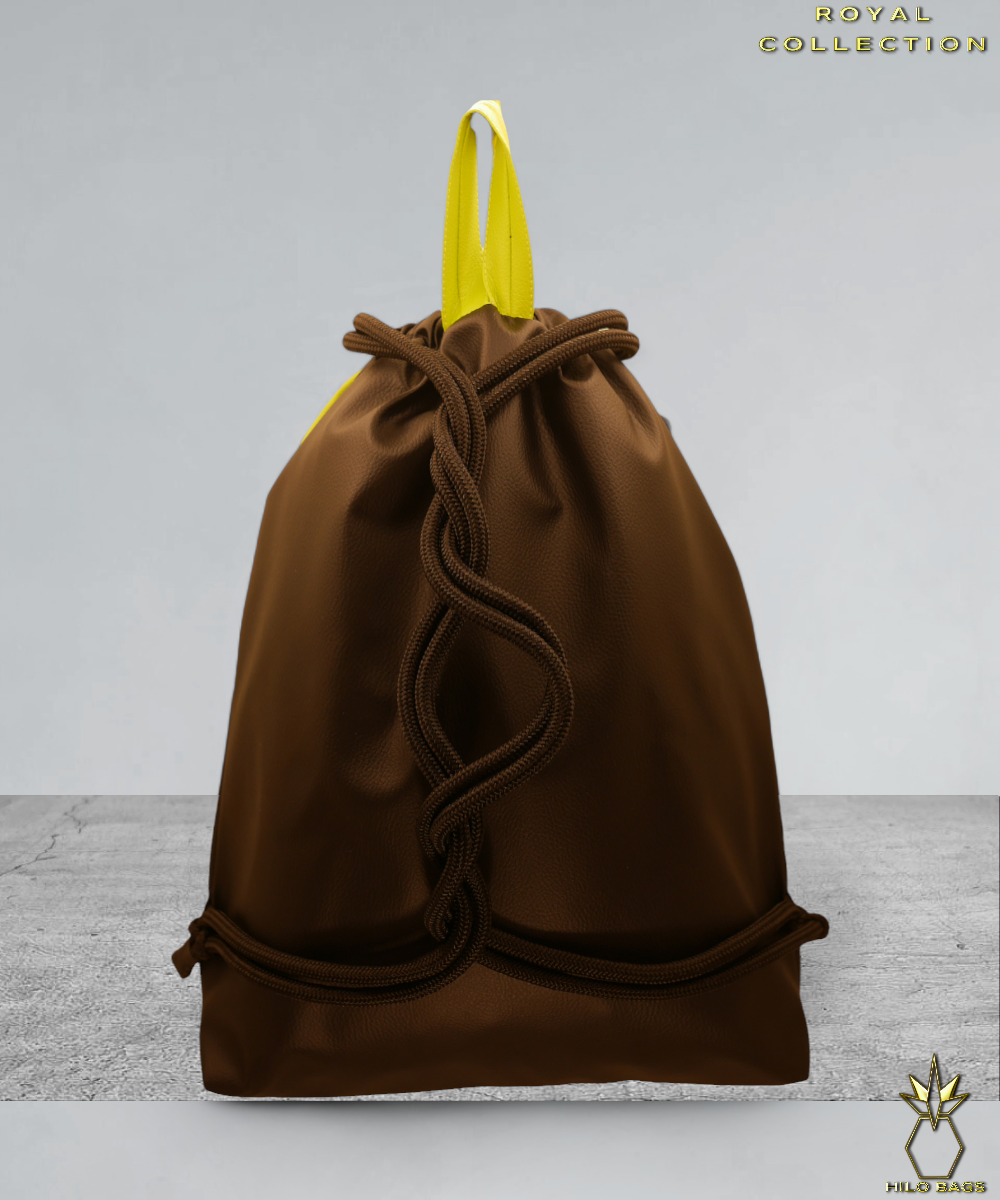 29. ROYAL - Időtlen elegancia, luxus és modern erővel. Prémium részletek, kifinomult megjelenés – amikor a táskád láthatóvá tesz!