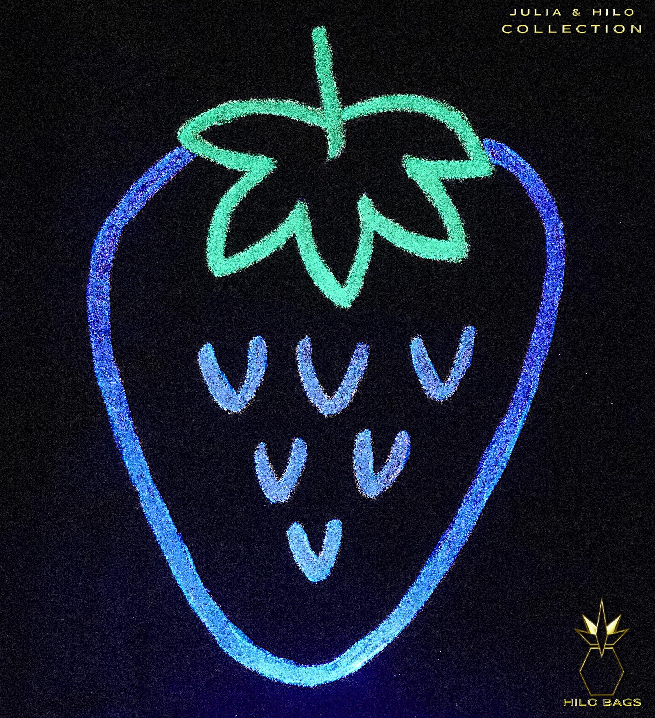 17.JULIA & HILO - Gymbag - hand painted - UV - artist - collaboration - pearl-canvas - unique-art-handmade-oversized-exclusive-design-custom