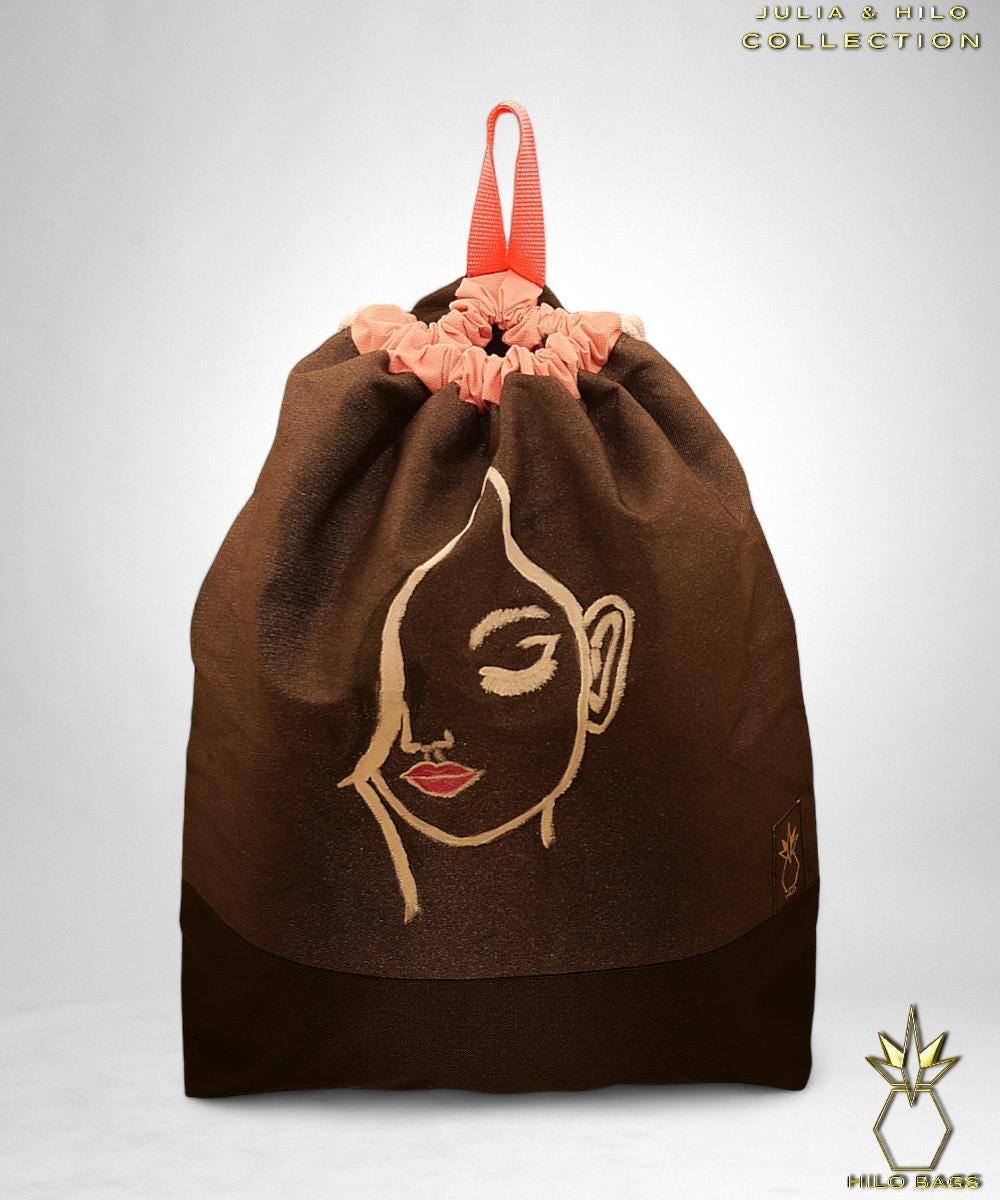 25.JULIA & HILO - Gym bag - hand-painted - UV - artist - collaboration - pearl-canvas - unique art - handmade - oversized - exclusive design - custom
