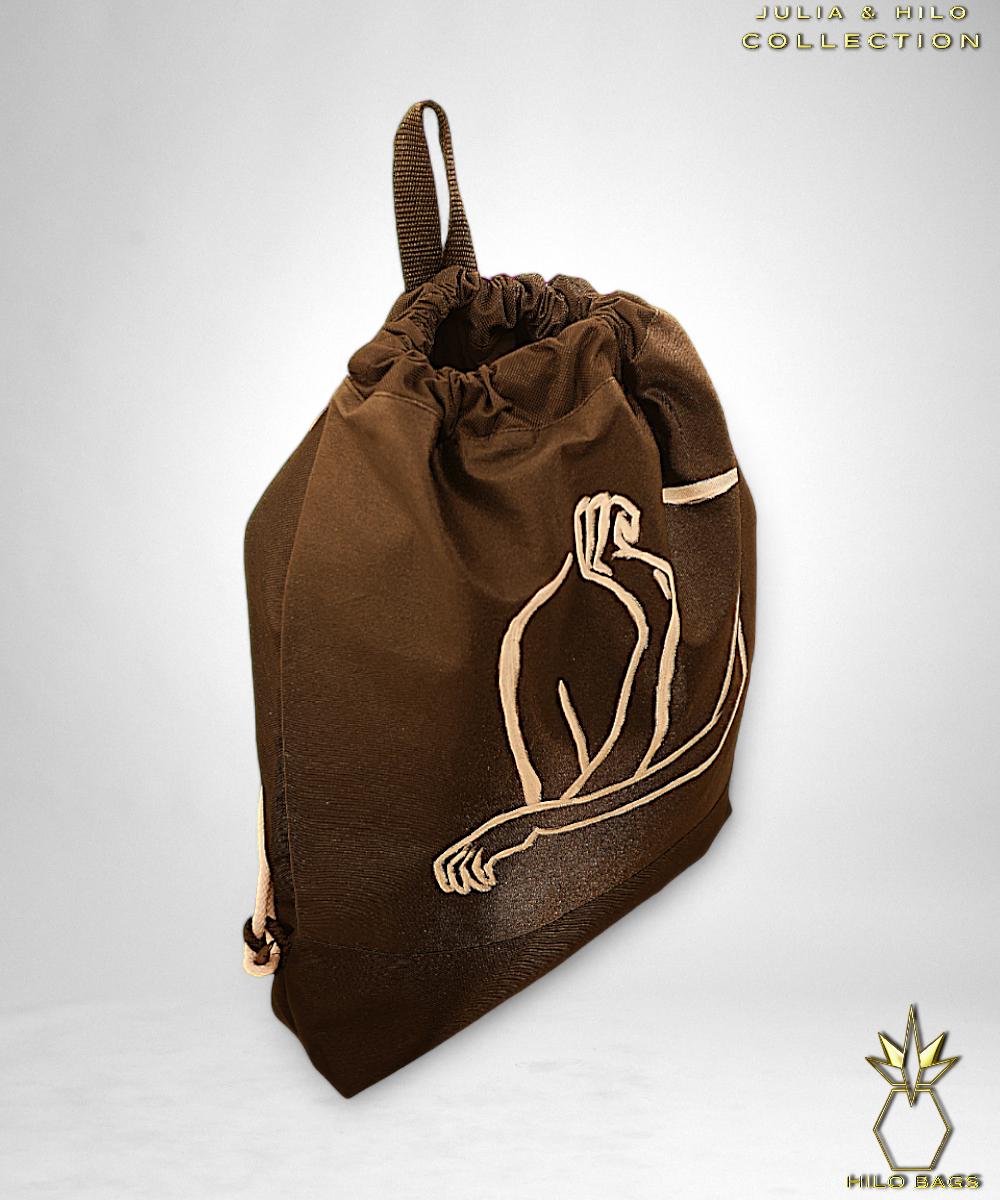 26.JULIA & HILO - Gym bag - hand-painted - UV - artist - collaboration - pearl canvas - unique art - handmade - oversized - exclusive design - custom