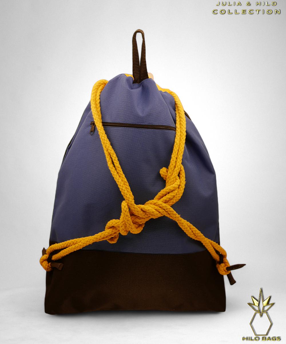 27.JULIA & HILO - Gymbag - hand painted - UV - artist - collaboration - pearl-canvas - unique-art-handmade-oversized-exclusive-design-custom