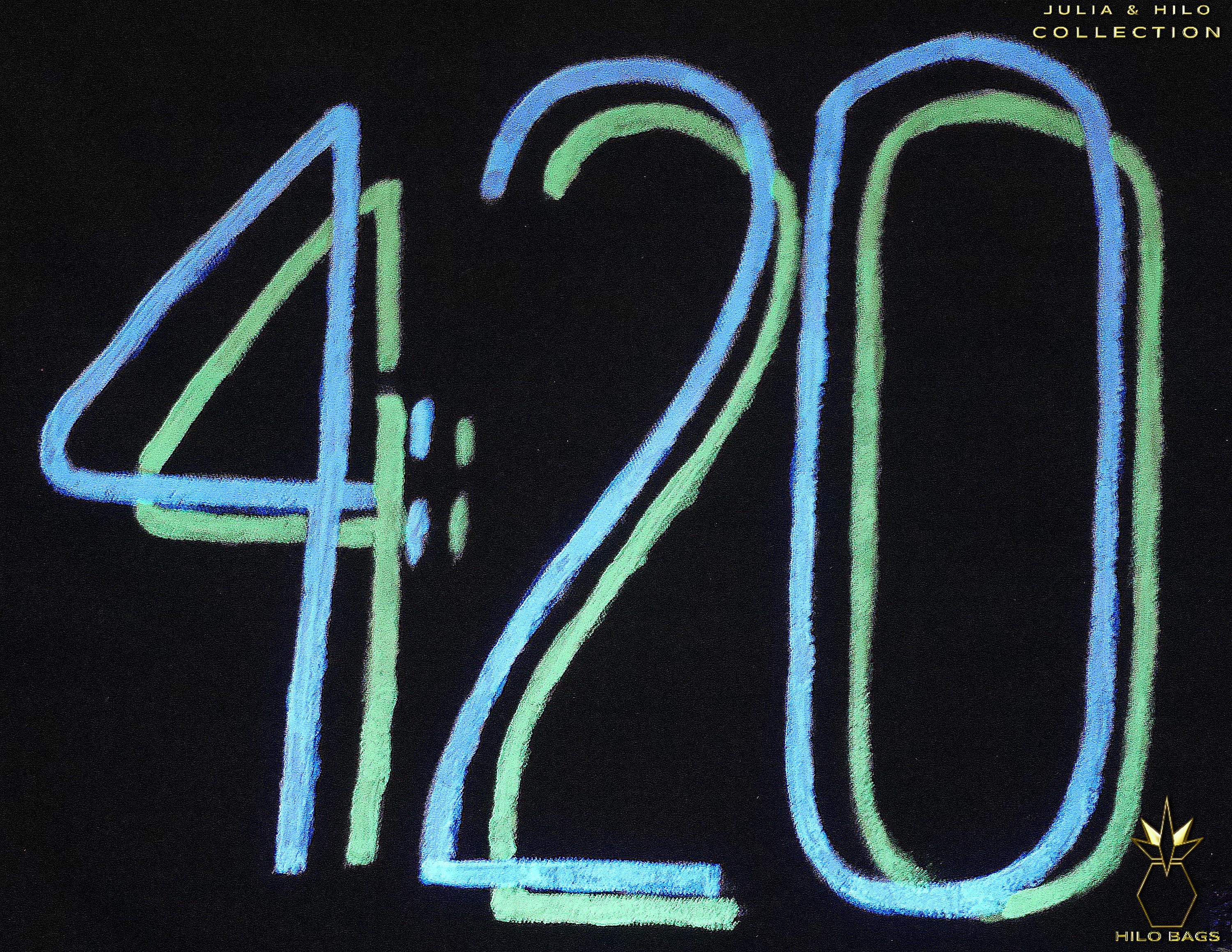 29.JULIA & HILO - Gymbag - hand painted - UV - artist - collaboration - pearl-canvas - unique-art-handmade-oversized-exclusive-design-custom