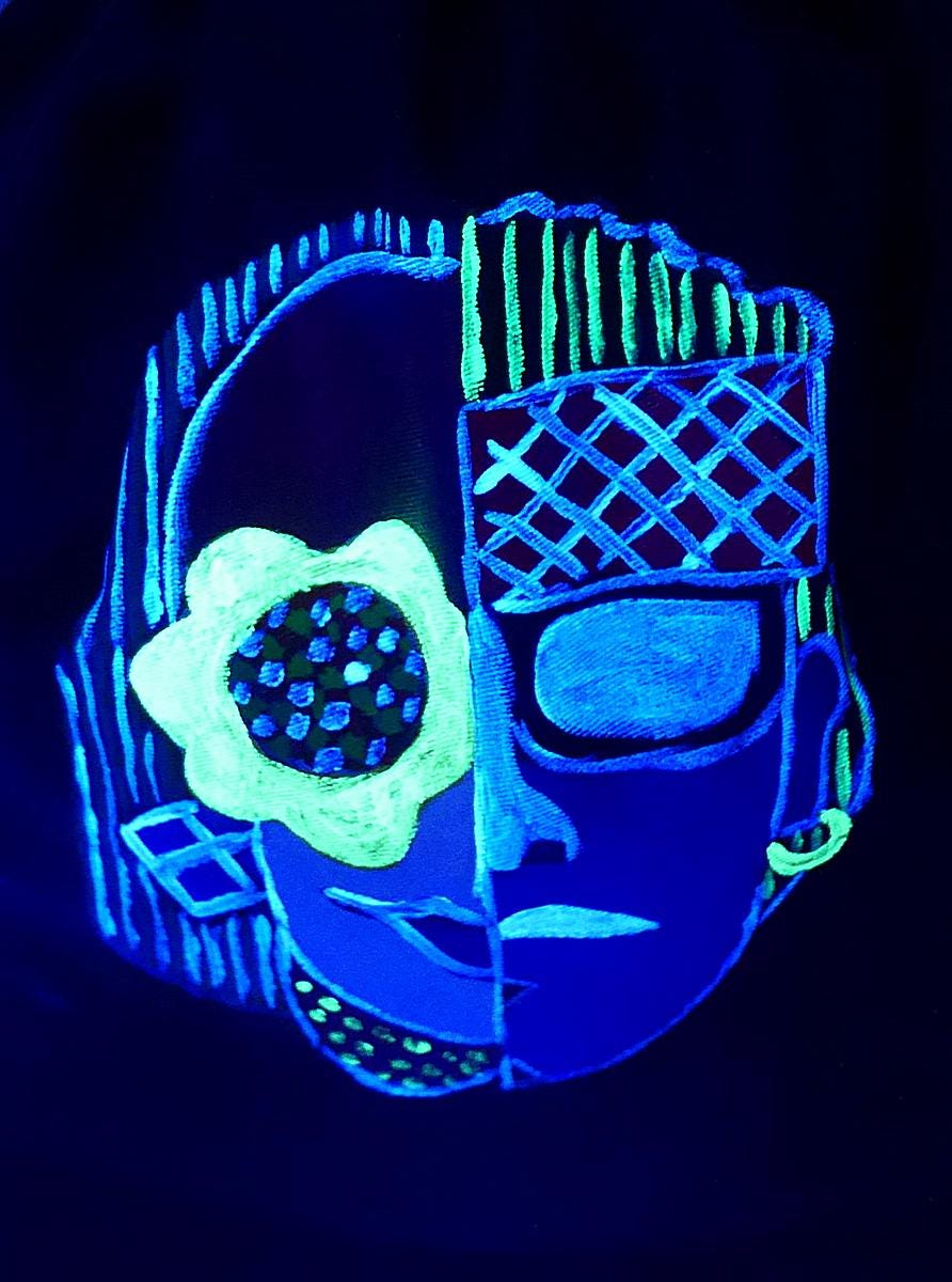 1. JULIA & HILO - Gymbag - hand painted - UV - artist - collaboration - pearl-canvas - unique-art-handmade-oversized-exclusive-design-custom