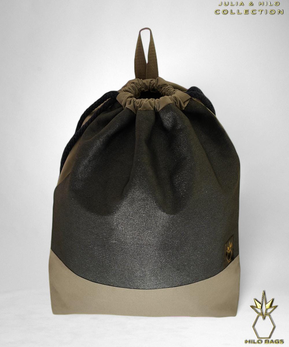 18.JULIA & HILO - Gym Bag - Hand-Painted - Artist Collaboration - Pearl Canvas - Unique Art - Handmade - Oversized - Exclusive Design - Custom