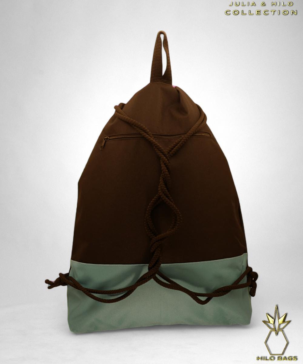 20.JULIA & HILO - Gym bag - hand-painted - UV - artist - collaboration - pearl-canvas - unique art - handmade - oversized - exclusive design - custom