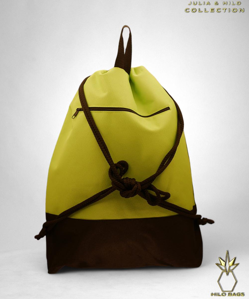 29.JULIA & HILO - Gymbag - hand painted - UV - artist - collaboration - pearl-canvas - unique-art-handmade-oversized-exclusive-design-custom